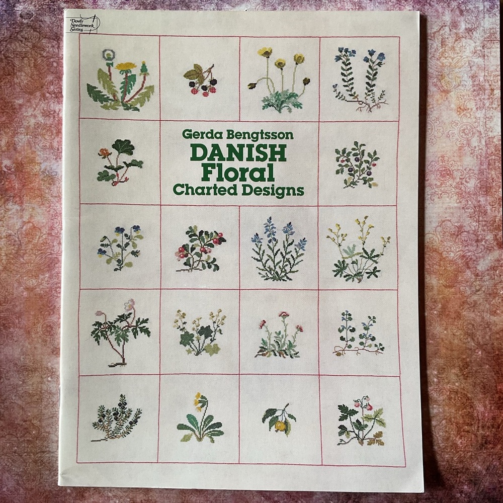 Danish Floral Charted Designs by Gerda Bengtsson